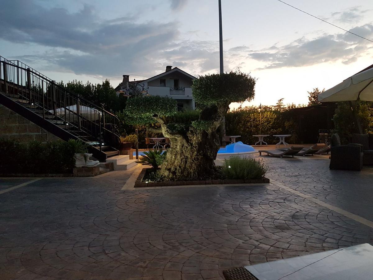 Hotel Il Dito E La Luna Ripa Teatina Zewnętrze zdjęcie